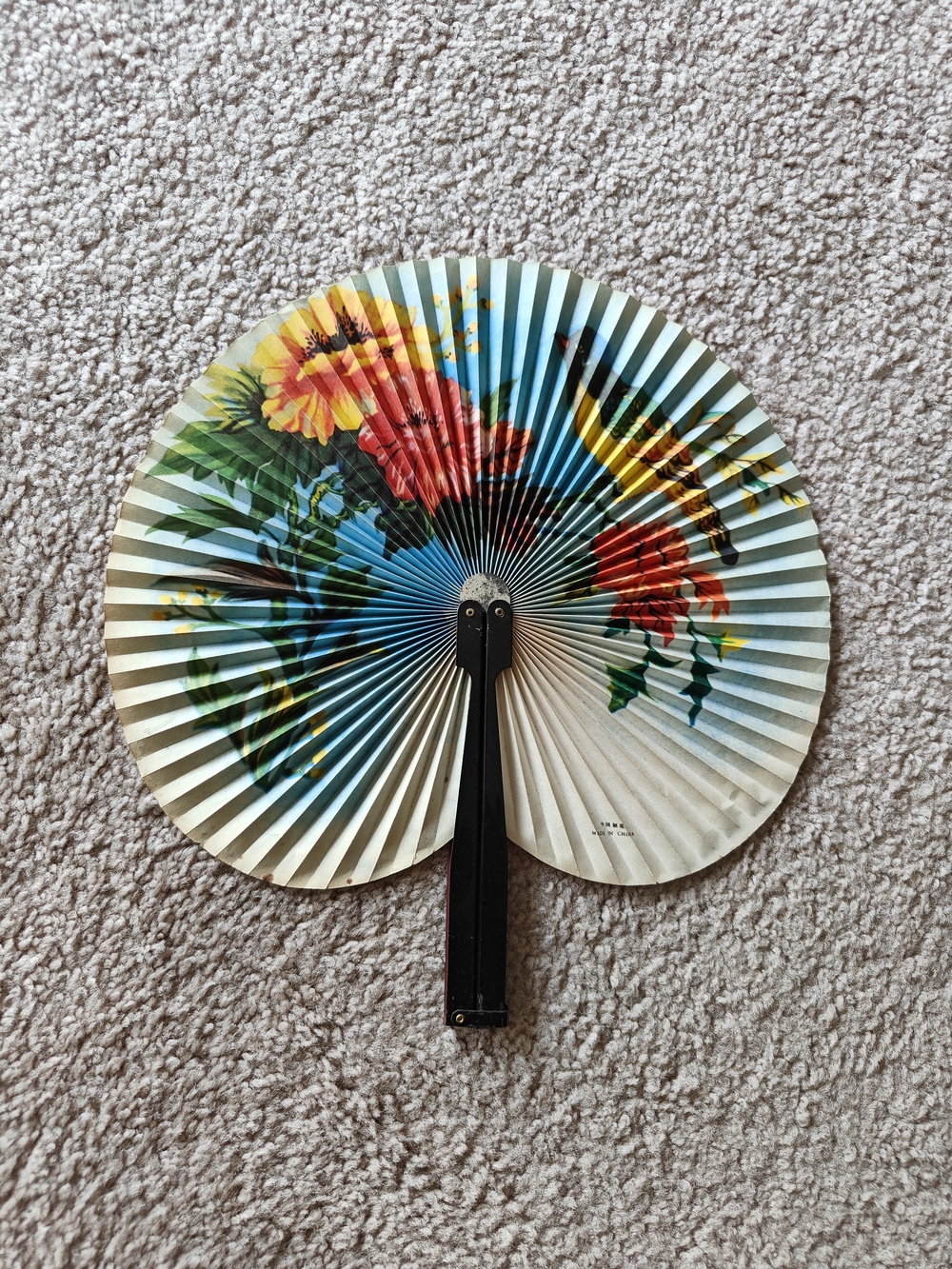 Vintage Folding Hand Fan. Depicting Colorful Birds And Floral Arrangement